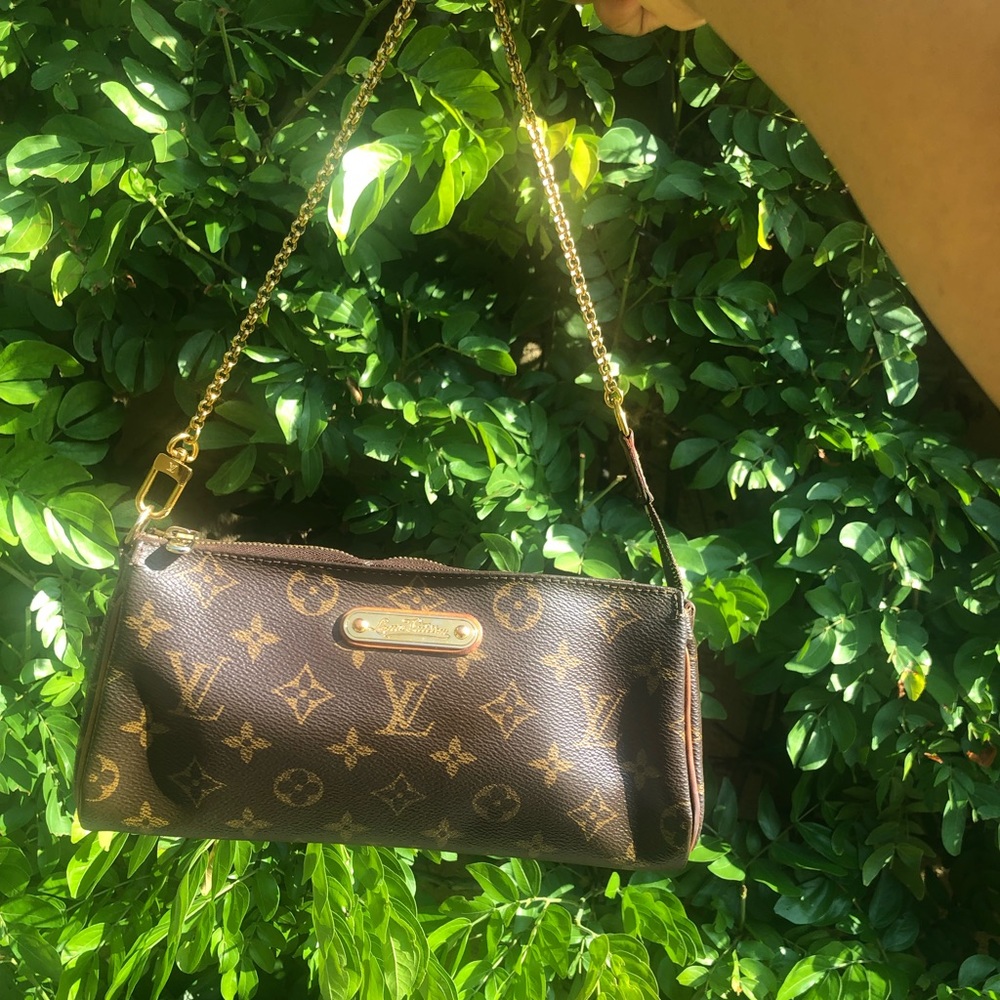 “Authentic” Louis Vuitton Hans bag